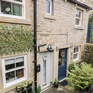 Holiday home 1 Oakleys, Holmfirth